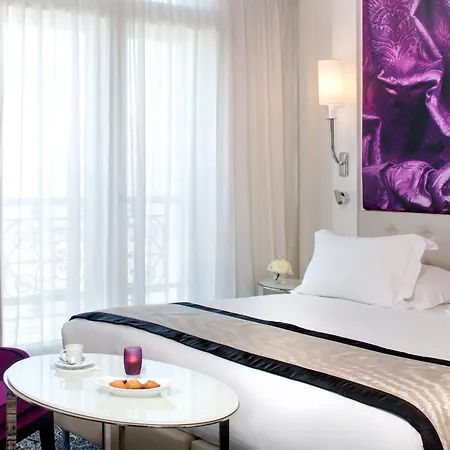 La Haussmann Hotel 4*