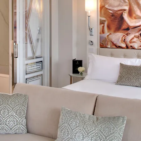 La Haussmann 4* Parigi