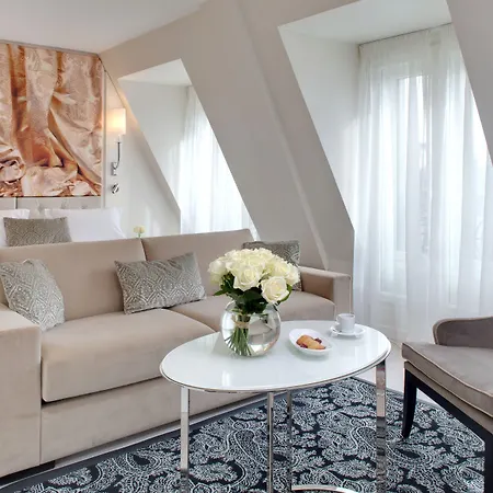 La Haussmann 4* Parigi