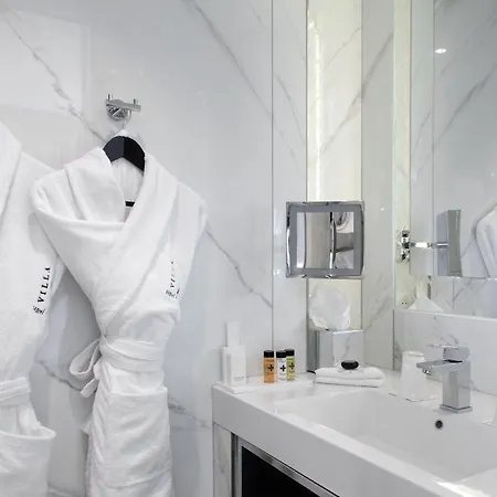 La Haussmann 4* Parigi