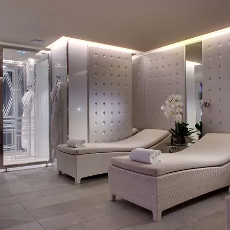 La Haussmann Hotel Parigi