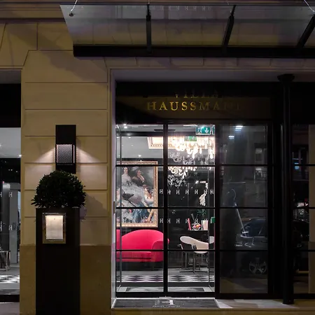 La Haussmann